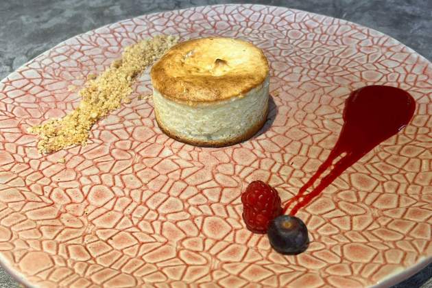 Pastel de queso del VÍA Restaurante / Foto: Jordi Tubella Pastel de queso del VÍA Restaurante / Foto: Jordi Tubella