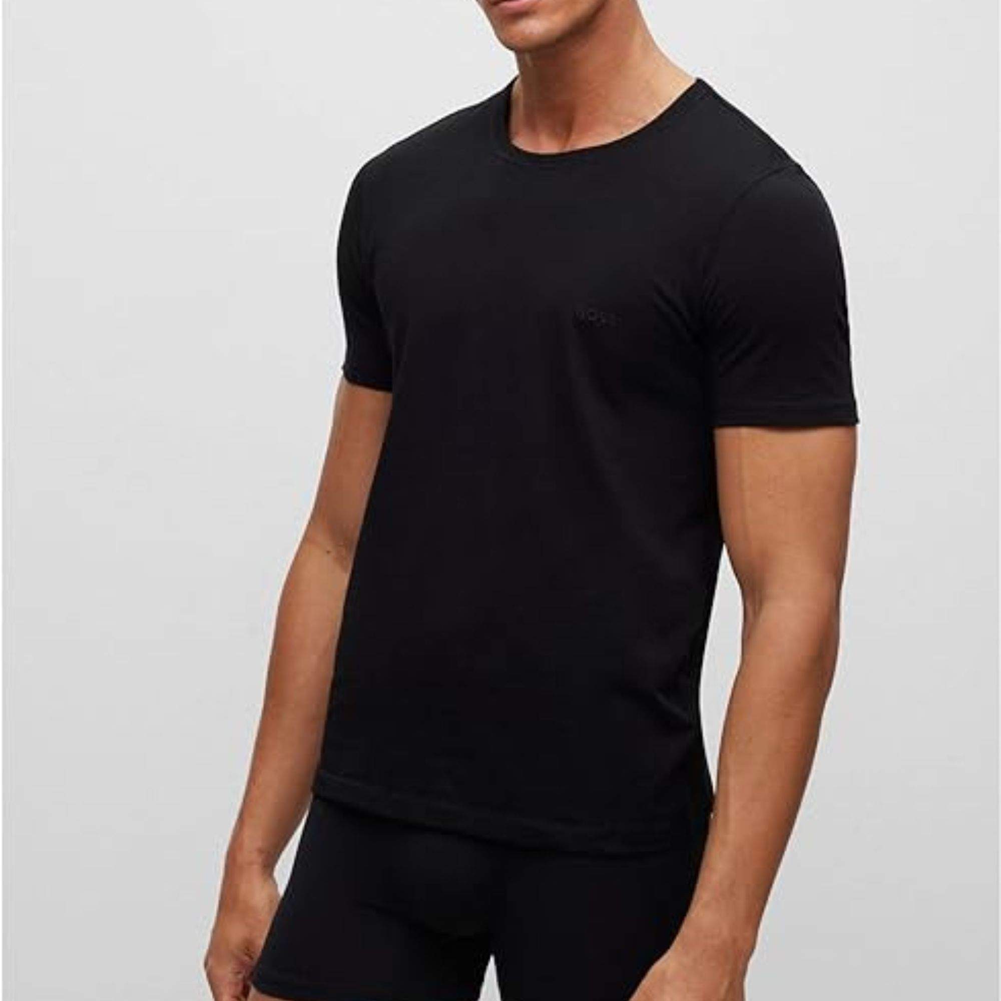 Descubre el pack de 3 camisetas de Hugo Boss que mejor valoración y ventas tiene en Amazon