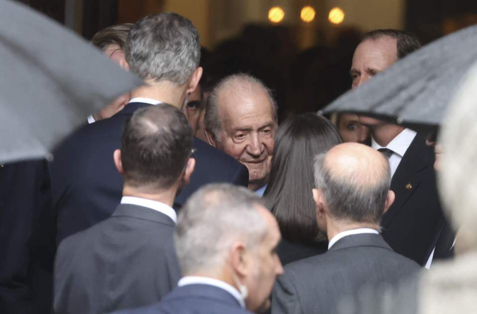 Juan Carlos Letizia juntos funeral Gomez Acebo GTRES