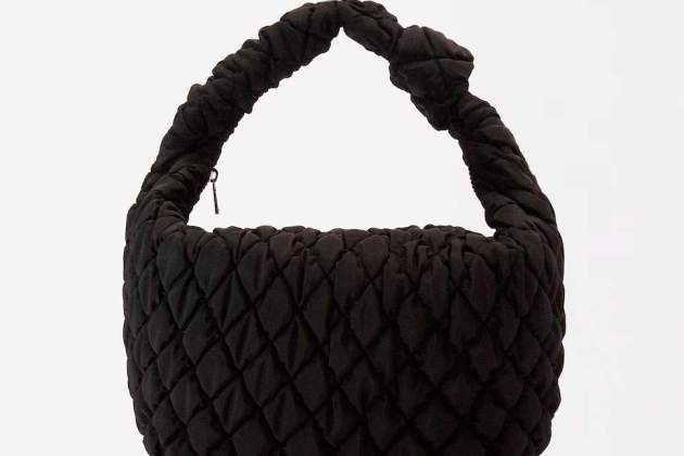 Bolso de mano pequeño acolchado