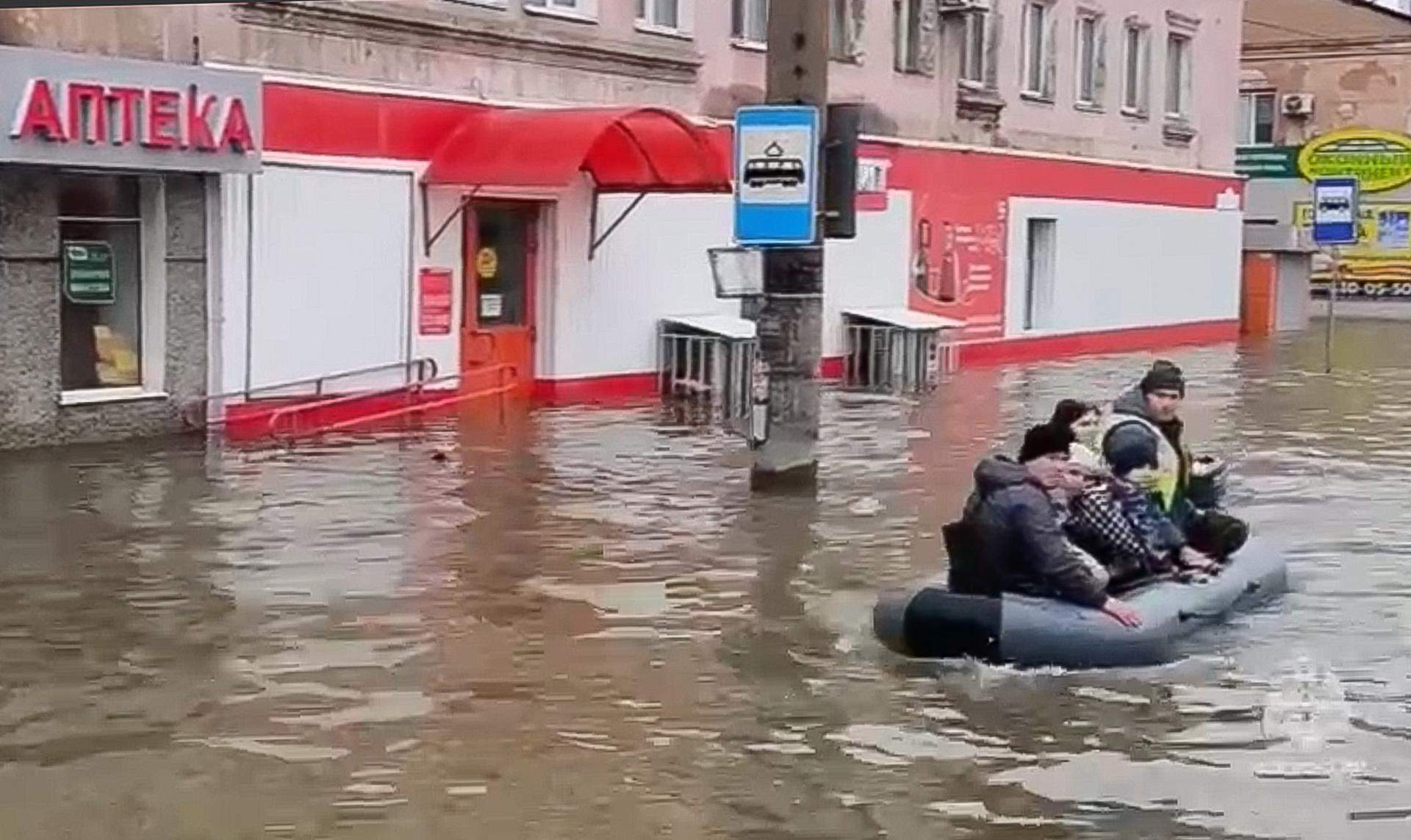 Situació crítica al sud de Rússia: declaren estat d'emergència per les inundacions