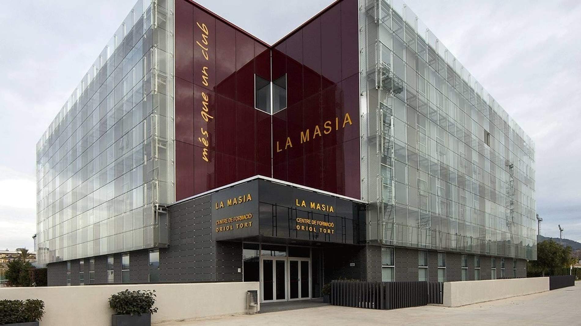 Arabia Saudí asalta las perlas de la Masia del Barça con contratos imposibles de rechazar