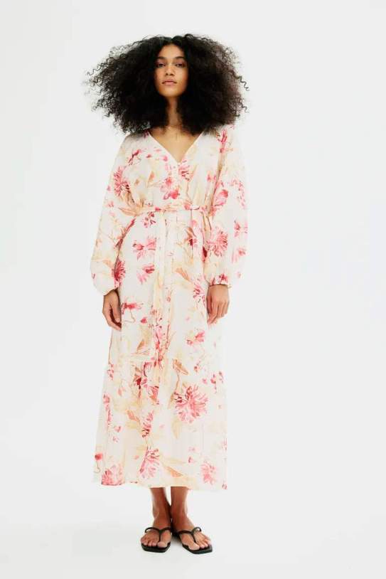 Vestido de crepé con cinturón de anudar1