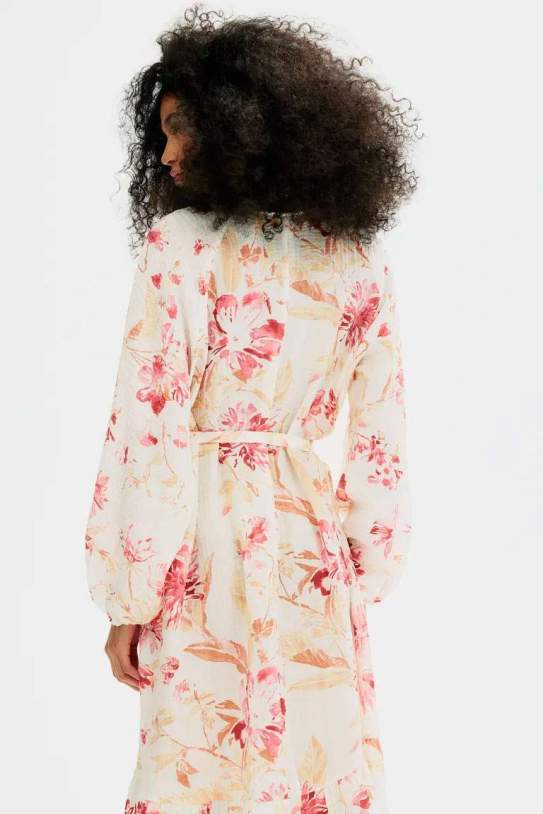 Vestido de crepé con cinturón de anudar