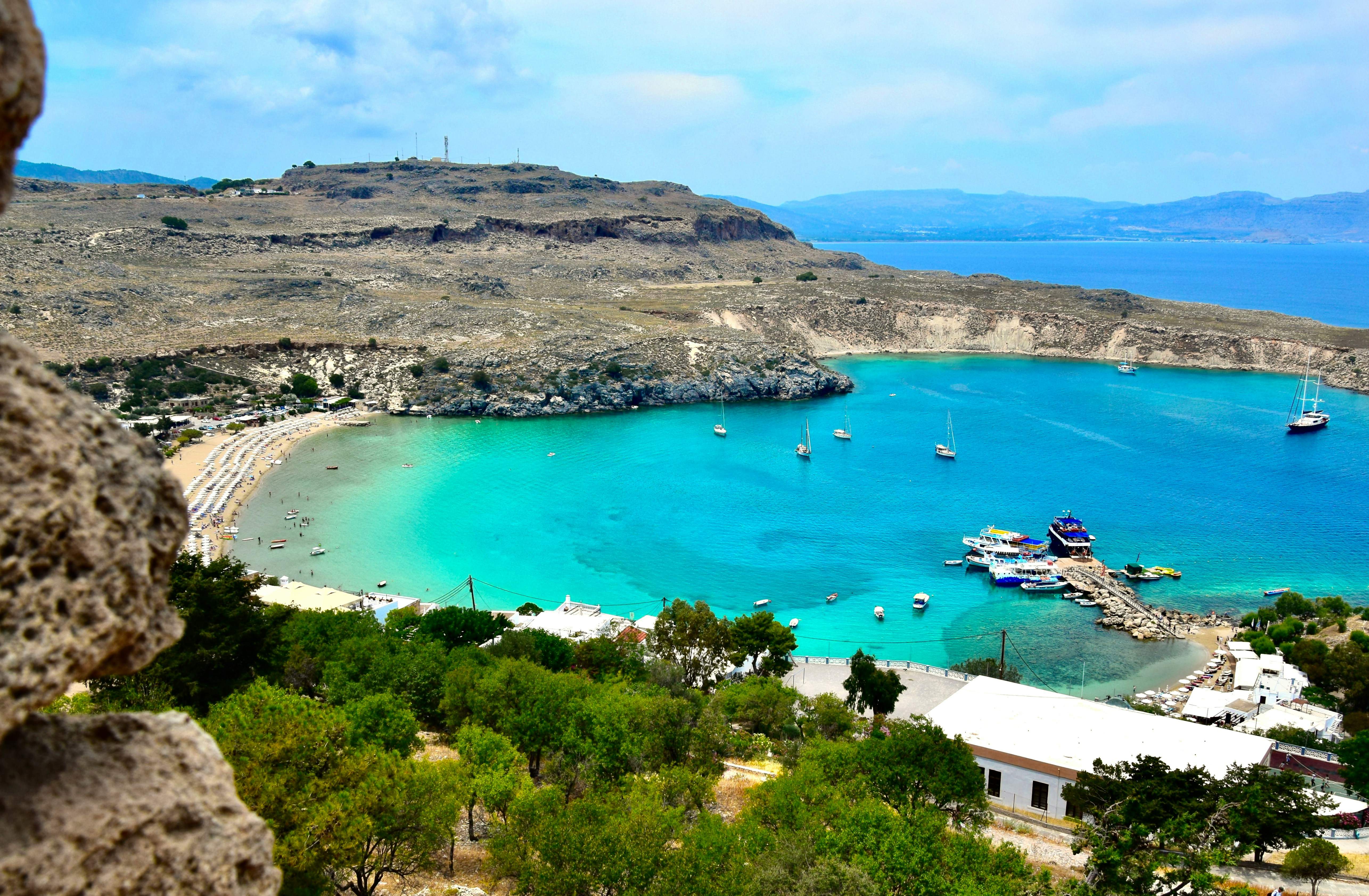Grècia ofereix vacances gratuïtes a tots els afectats pels incendis de l'Illa de Rodes el 2023