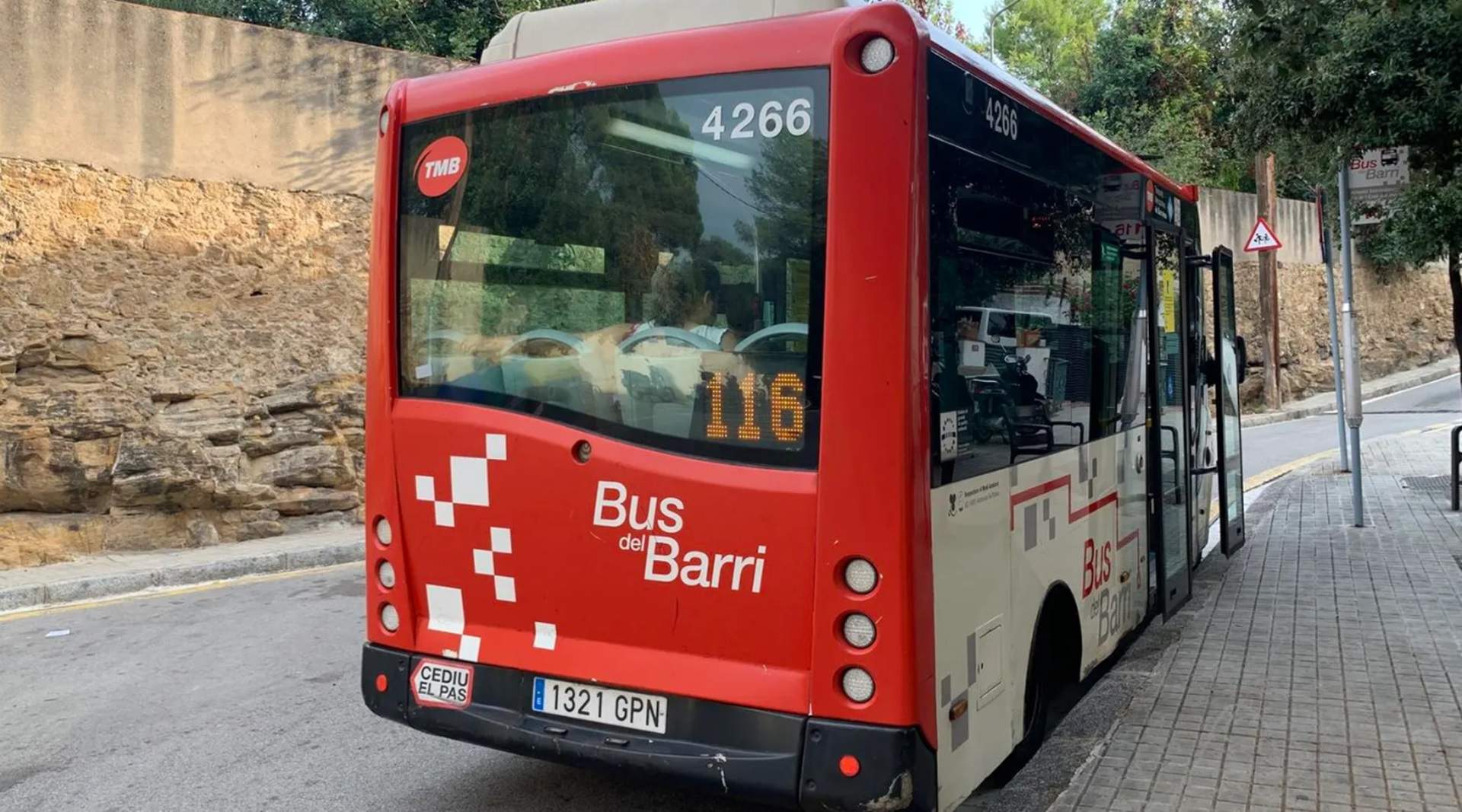 La lluita contra la massificació del turisme: eliminada de Google Maps una línia de bus de Barcelona