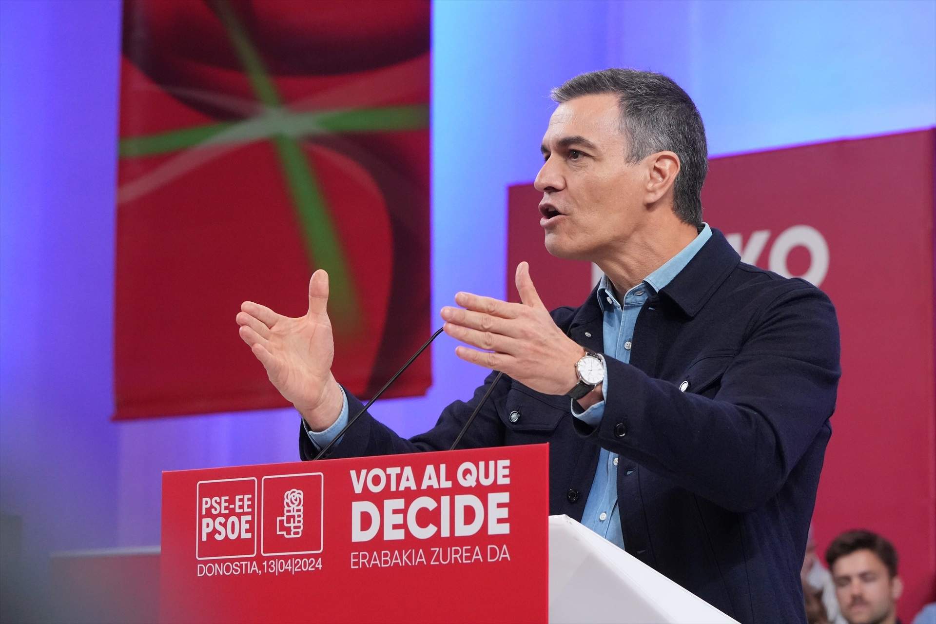 Pedro Sánchez saca pecho del crecimiento económico: "Ni mil paladas de lodo del PP y Vox taparán los éxitos"