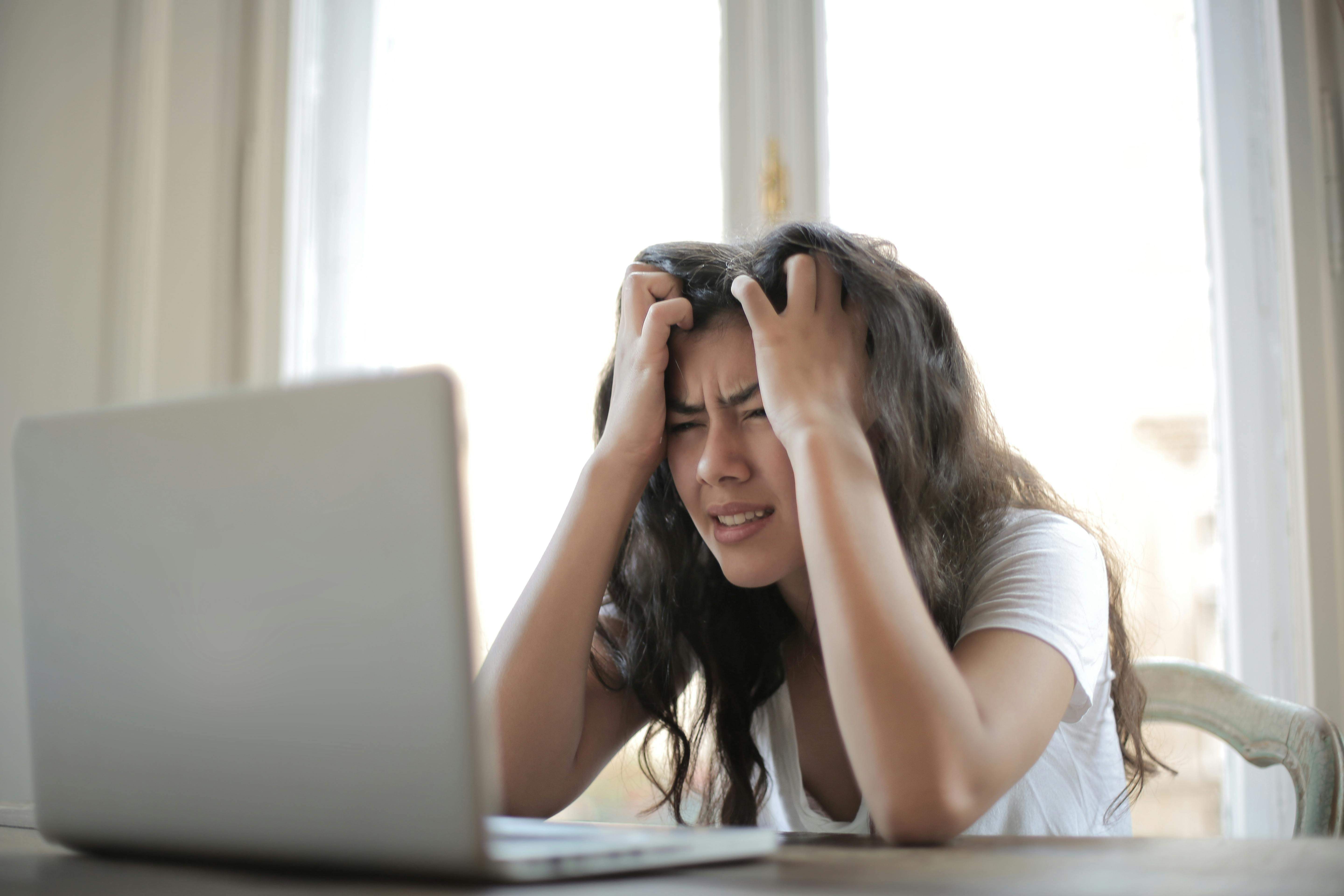 Esto es lo peor de la personalidad de cada signo del zodíaco: ¡algunos se hacen insoportables!