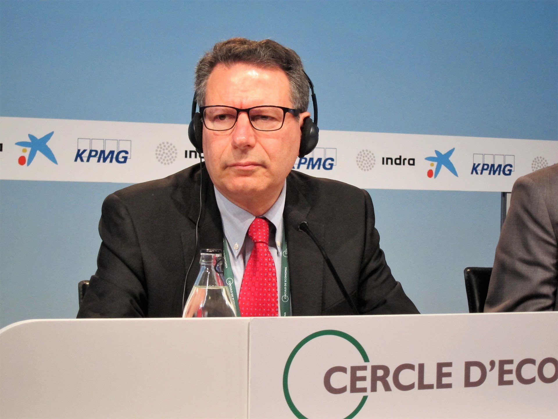 Robert D. Kaplan veu la caiguda de Rajoy com “la democràcia en funcionament”