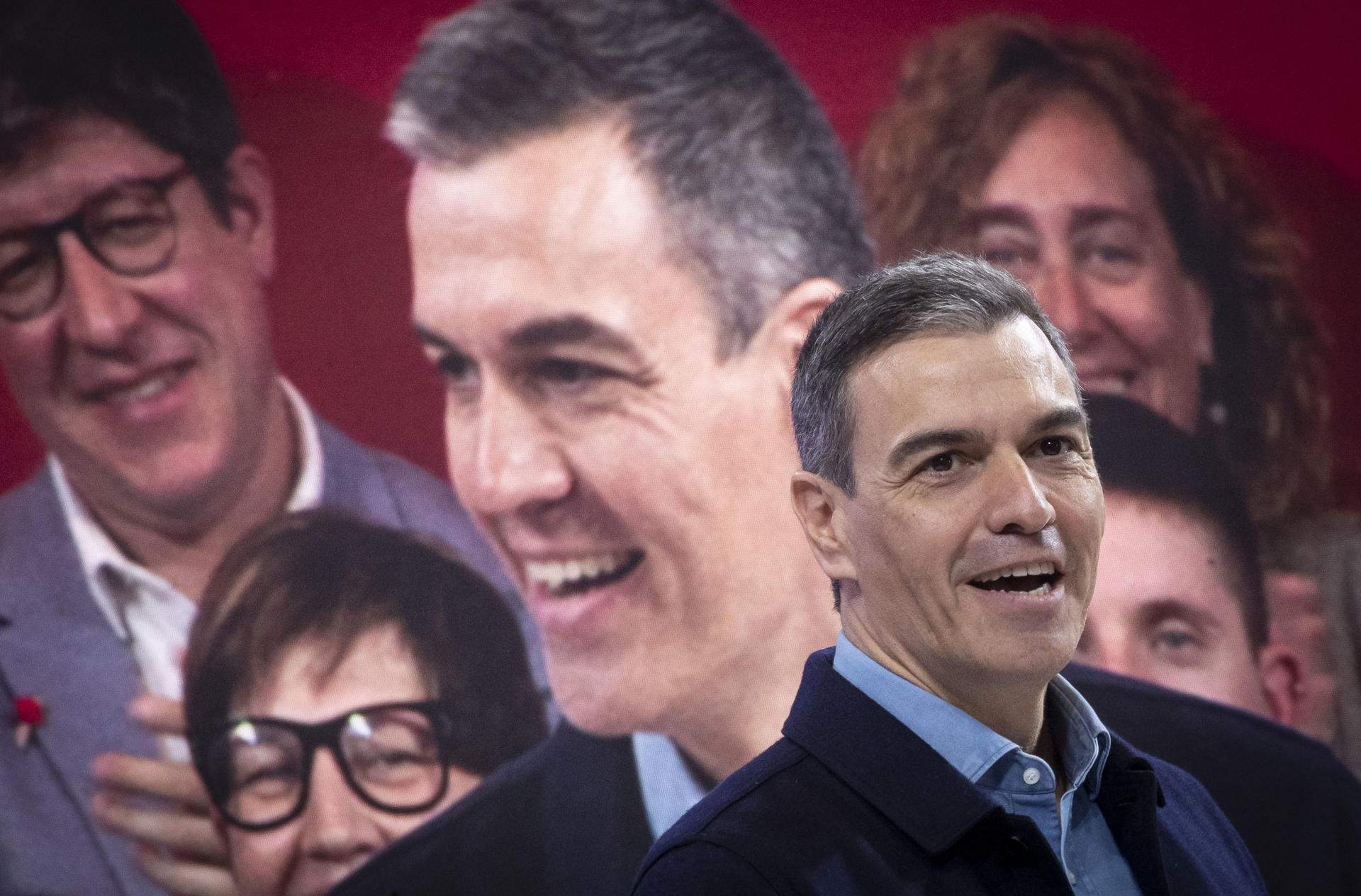 El CIS avala la decisió de Sánchez de continuar i eleva el PSOE 9 punts per sobre del PP