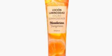 Loción corporal luminosidad mandarina Deliplus1