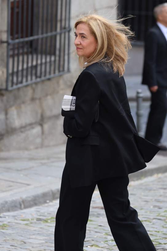 EuropaPress 5874835 infanta cristina legada misa funeral fernando gomez acebo borbon catedral EuropaPress 5874835 infanta cristina legada misa funeral fernando gomez acebo borbon catedral