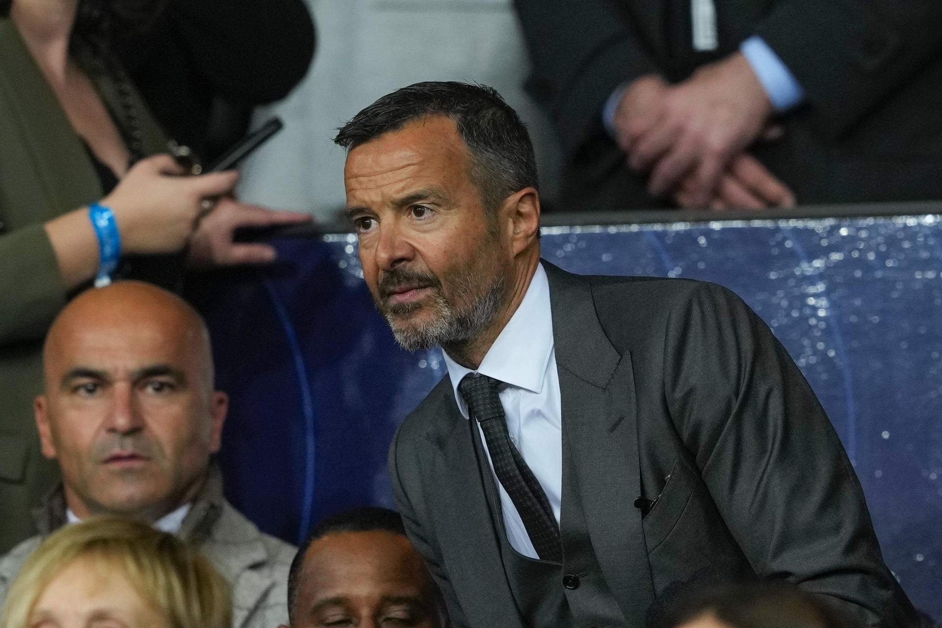 Jorge Mendes se l'emporta al Manchester United per 80 milions sense que el Barça pugui fer res