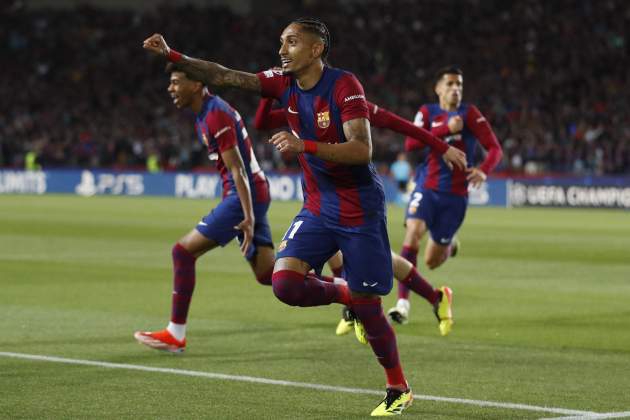 Raphinha celebración gol Barça PSG / Foto: EFE Raphinha celebración gol Barça PSG / Foto: EFE