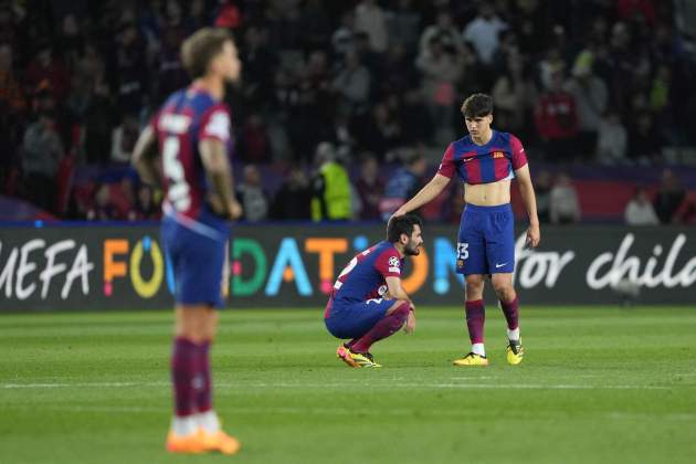 Ilkay Gündogan Pau Cubarsí decepción Barça / Foto: EFE