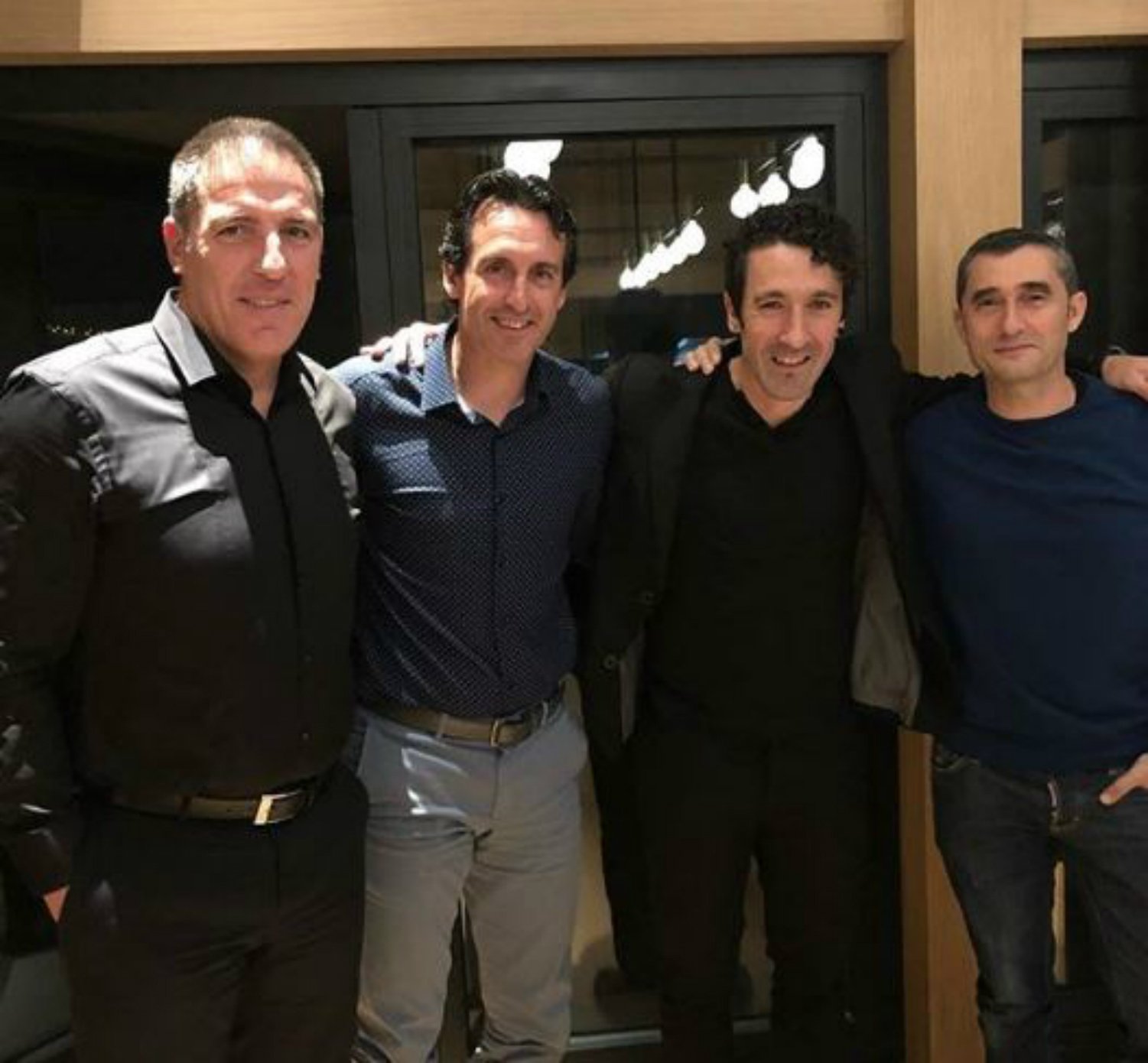 Sopar de Valverde amb dos entrenadors d'elit per parlar de fitxatges?
