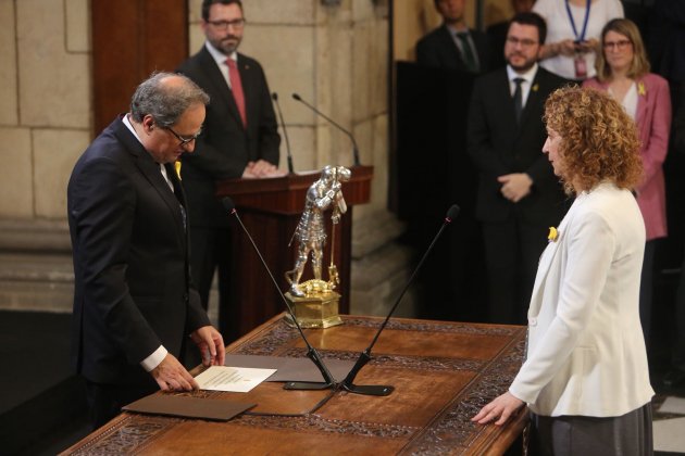 toma|presa possessio éster capilla carles palacio