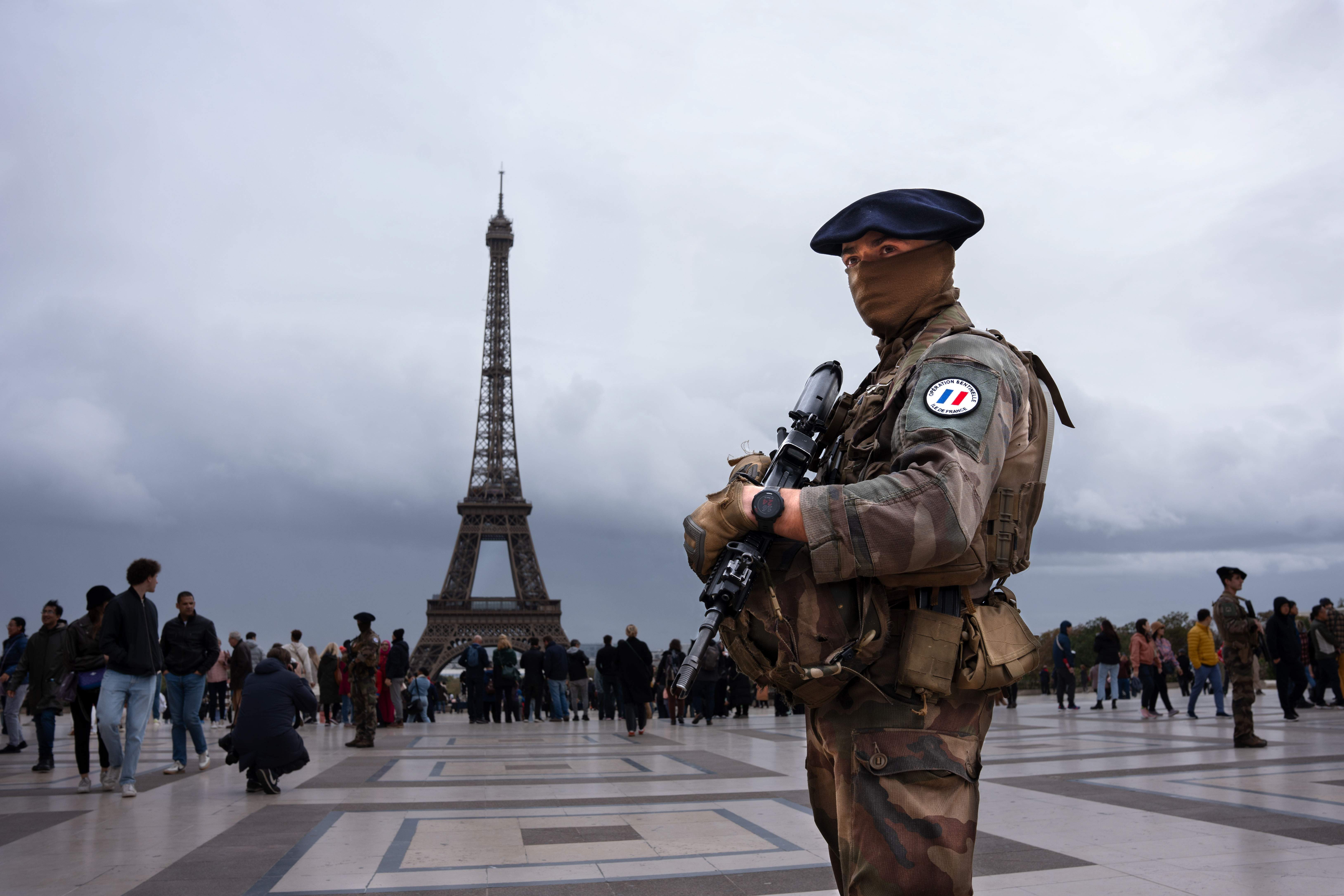 Amenaza en el consulado de Irán en París