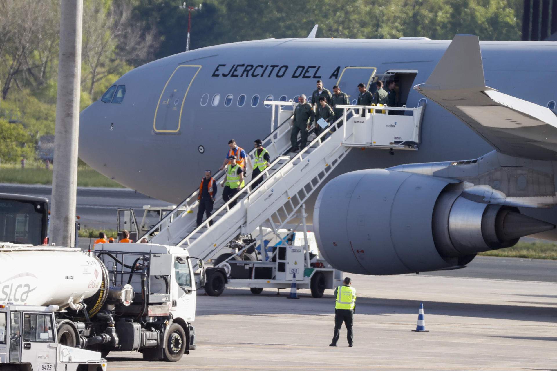 El turista vasco hospitalizado en Tailandia aterriza en Bilbao en un avión del ejército