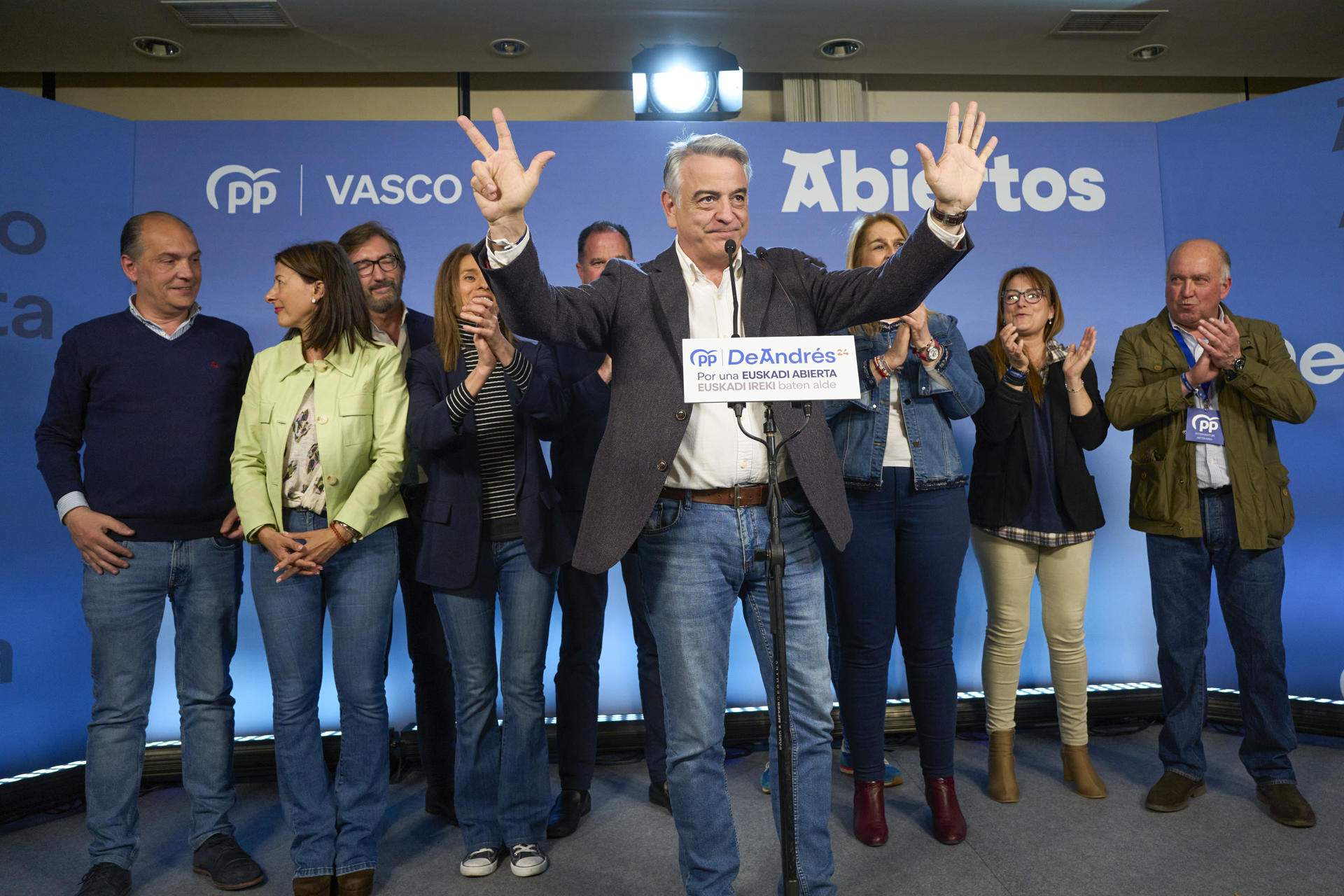 El PP mejora sus resultados pero sigue siendo irrelevante en el País Vasco y Vox sobrevive con un diputado