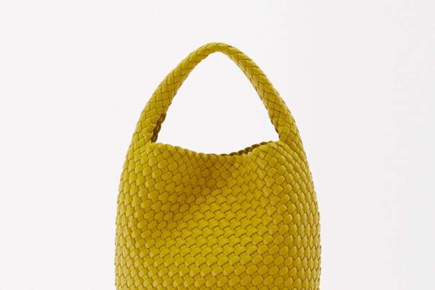 Bolso de mano entrelazado1 Bolso de mano entrelazado1