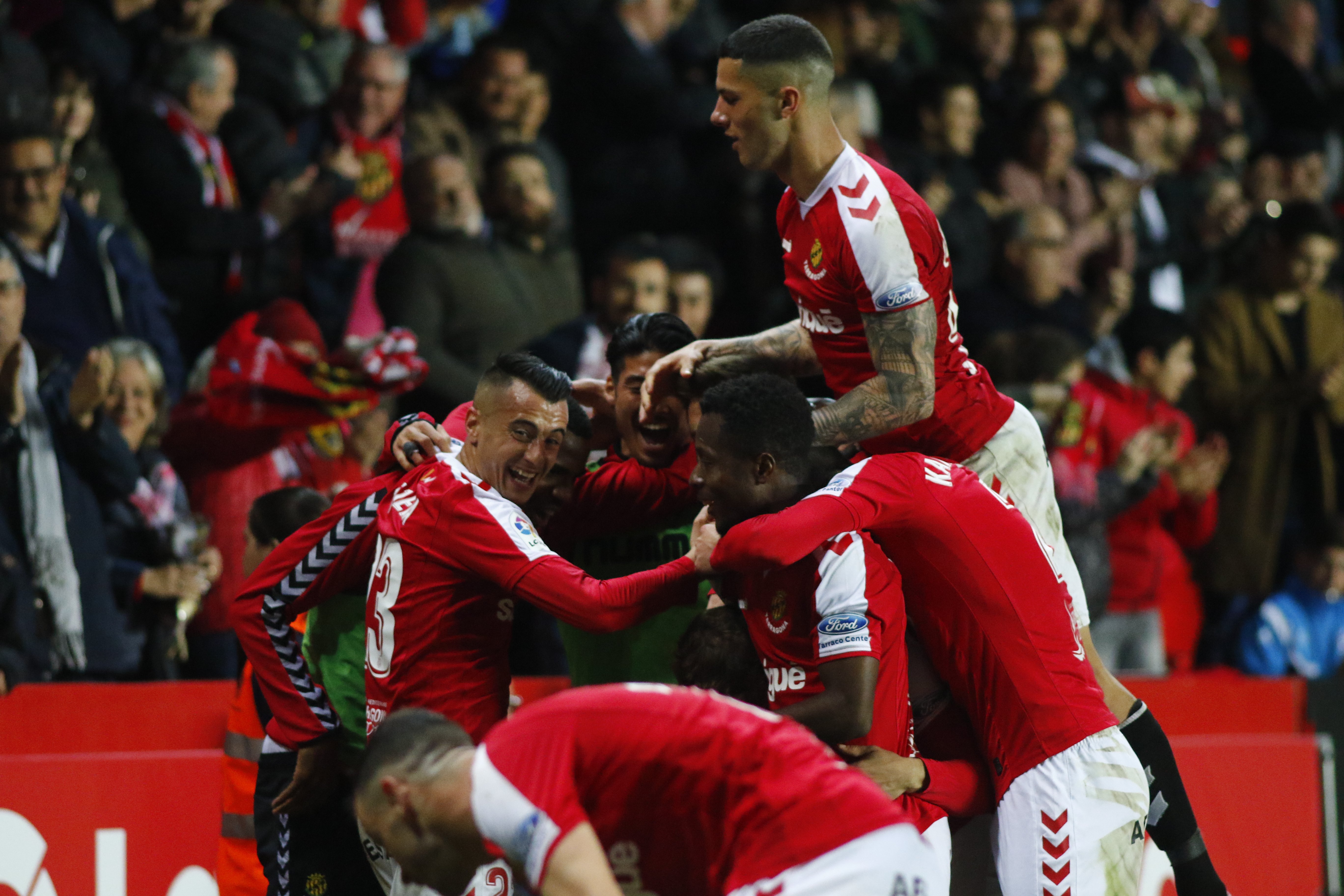 El Nàstic seguirá en Segunda una temporada más (2-0)