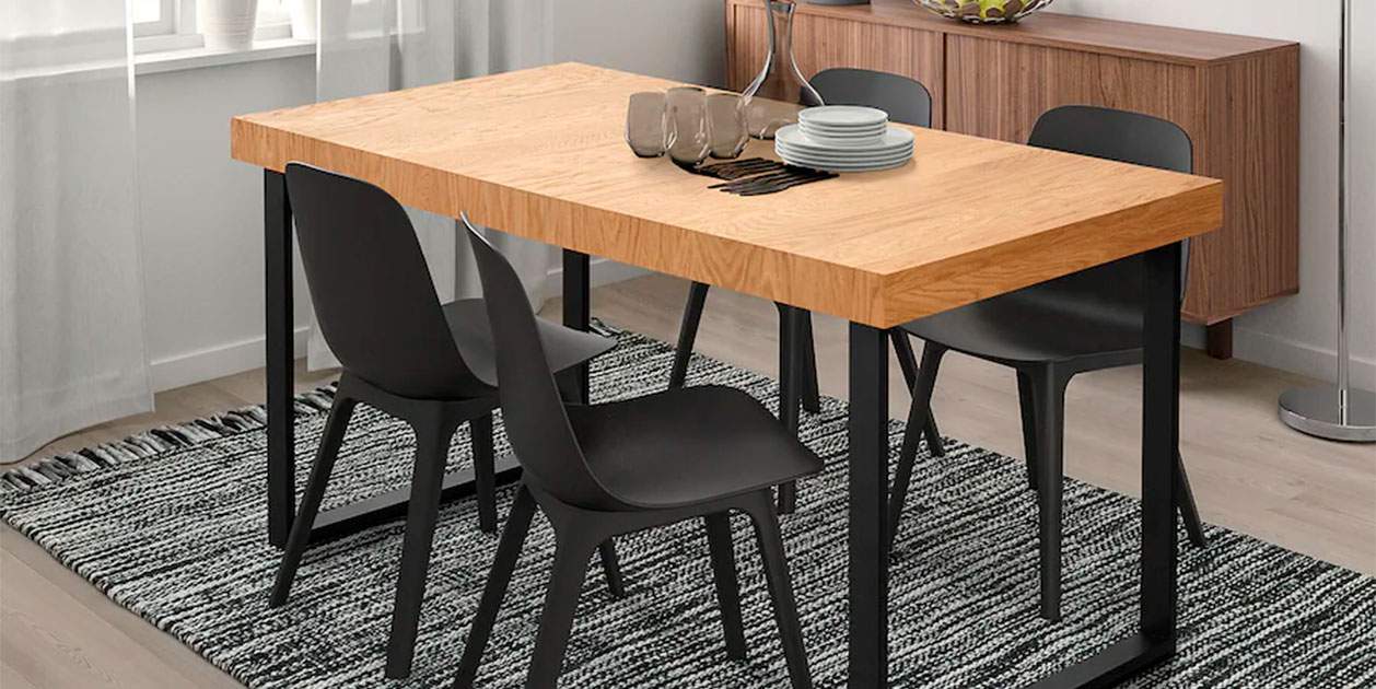 La taula industrial d'Ikea extensible que és de matrícula d'honor