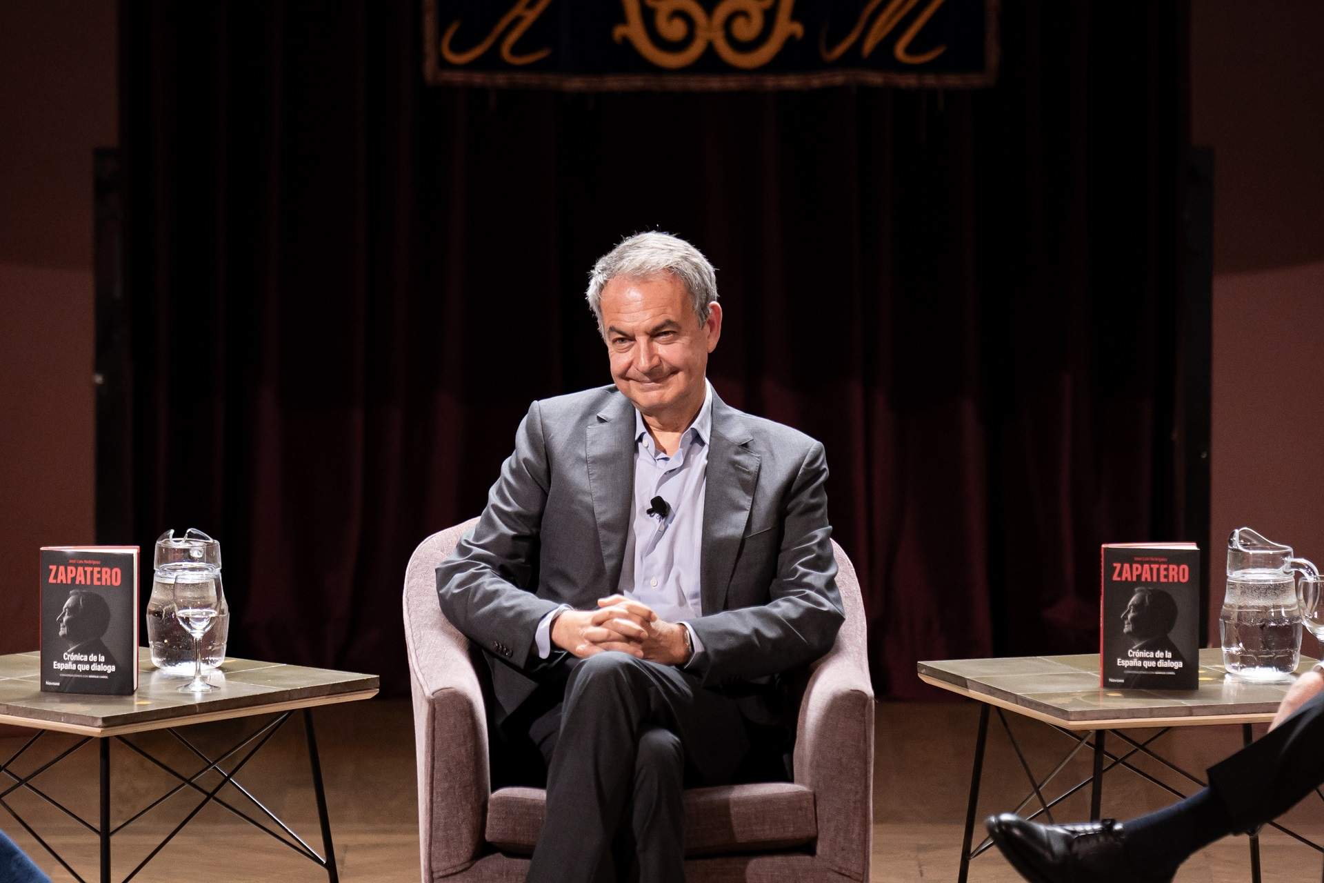 Zapatero confía en que Puigdemont pueda volver "con todas las garantías"