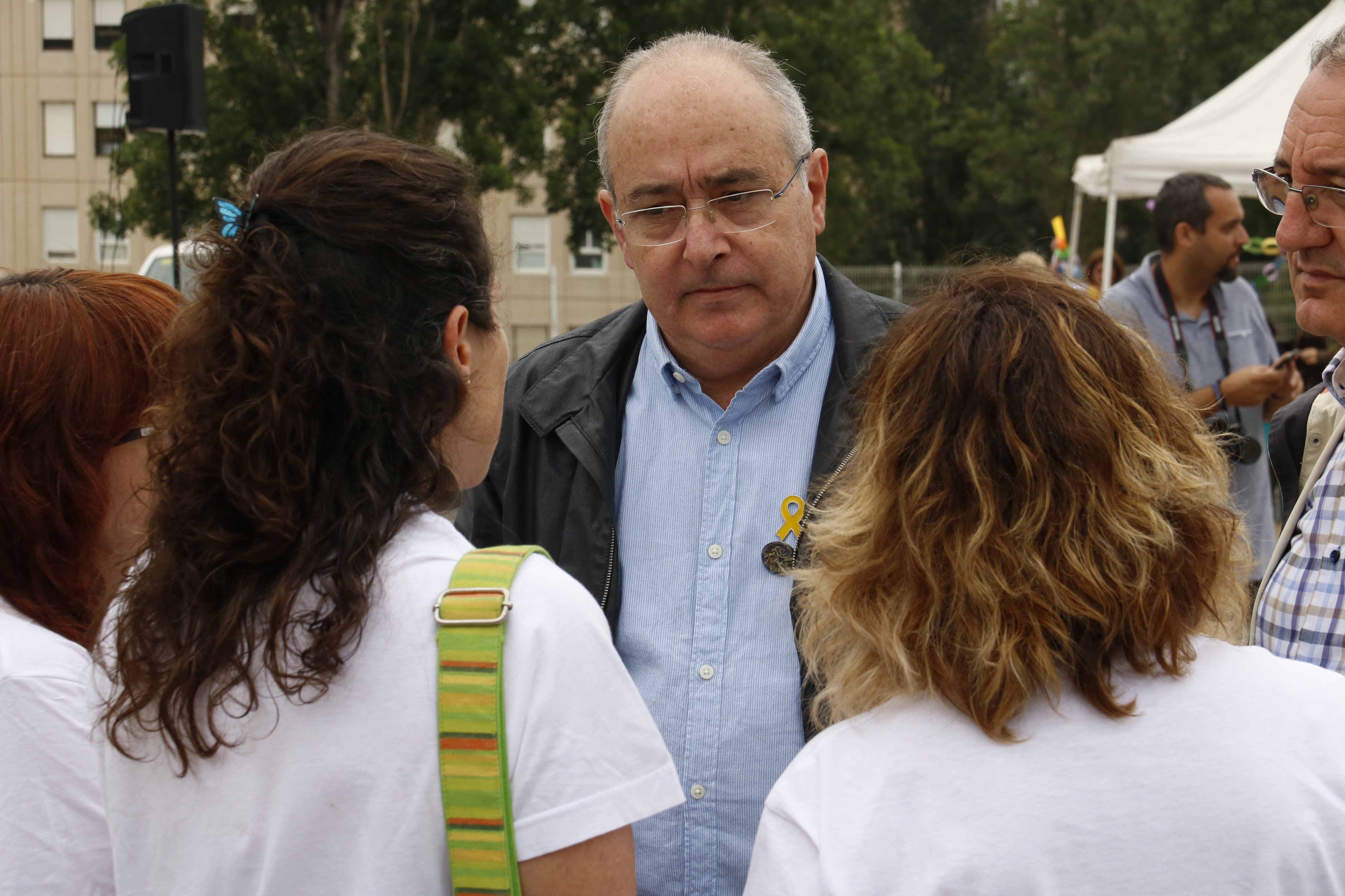 Bargalló se estrena en un acto de apoyo a los profesores de Sant Andreu de la Barca