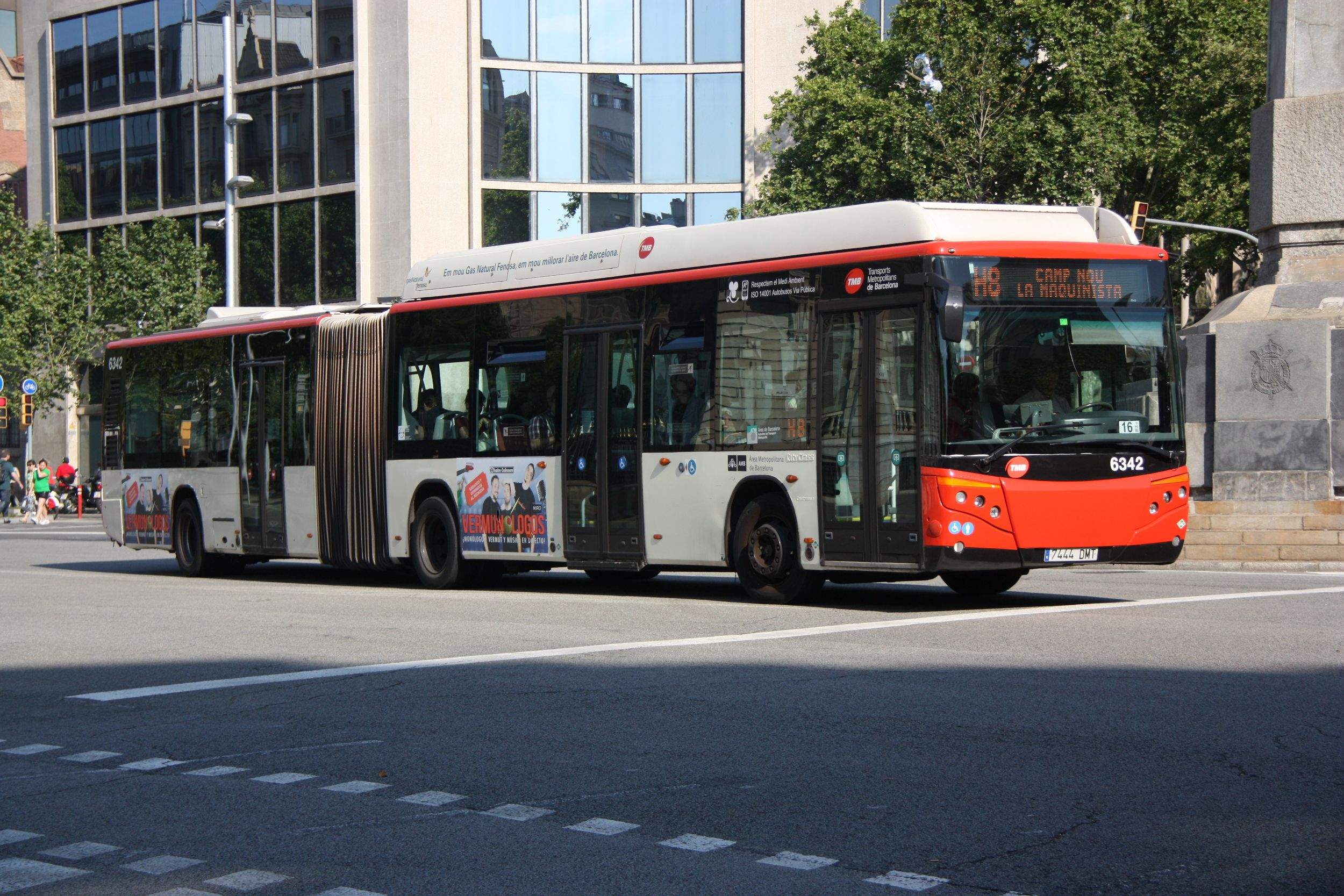 TMB instalará wifi en todos los autobuses durante marzo
