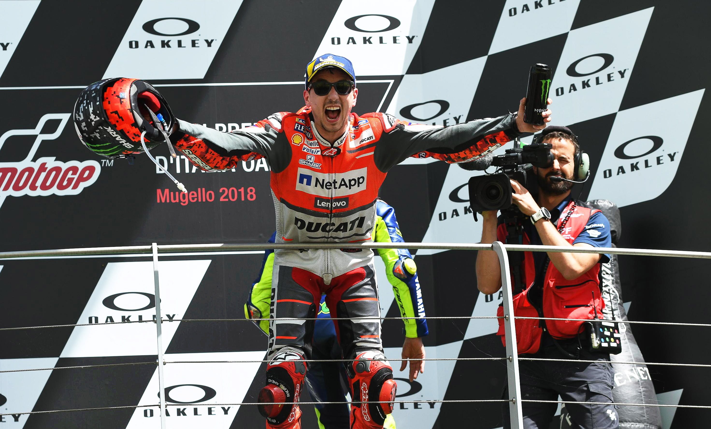 Lorenzo martelleja i reneix a Mugello