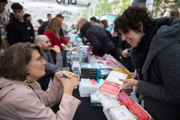Imma Monsó Signatures ONA Sant Jordi / Foto: Eva Parey Imma Monsó Signatures ONA Sant Jordi / Foto: Eva Parey