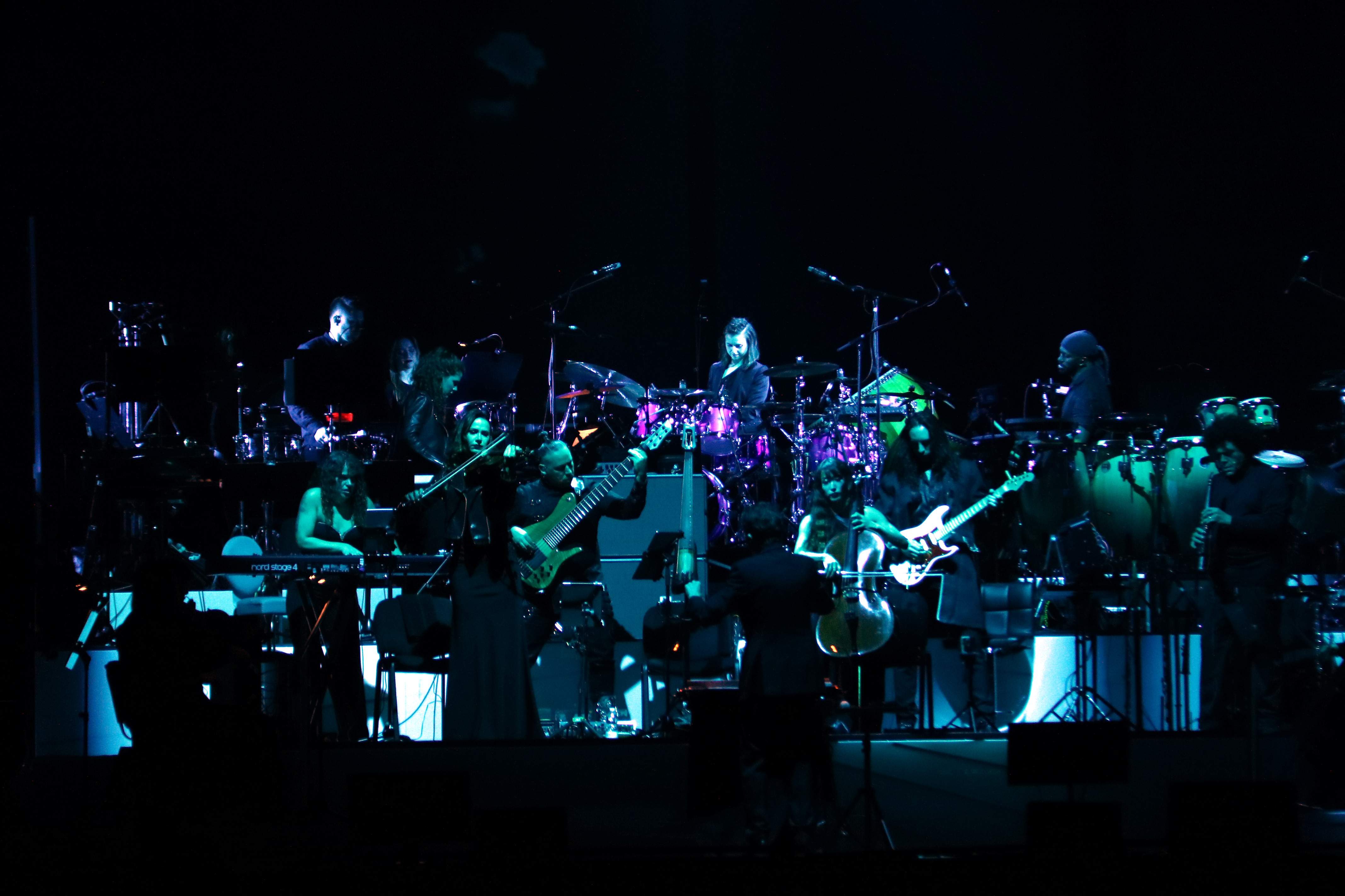 Las bandas sonoras de Hans Zimmer eclipsan de épica y belleza el Palau Sant Jordi