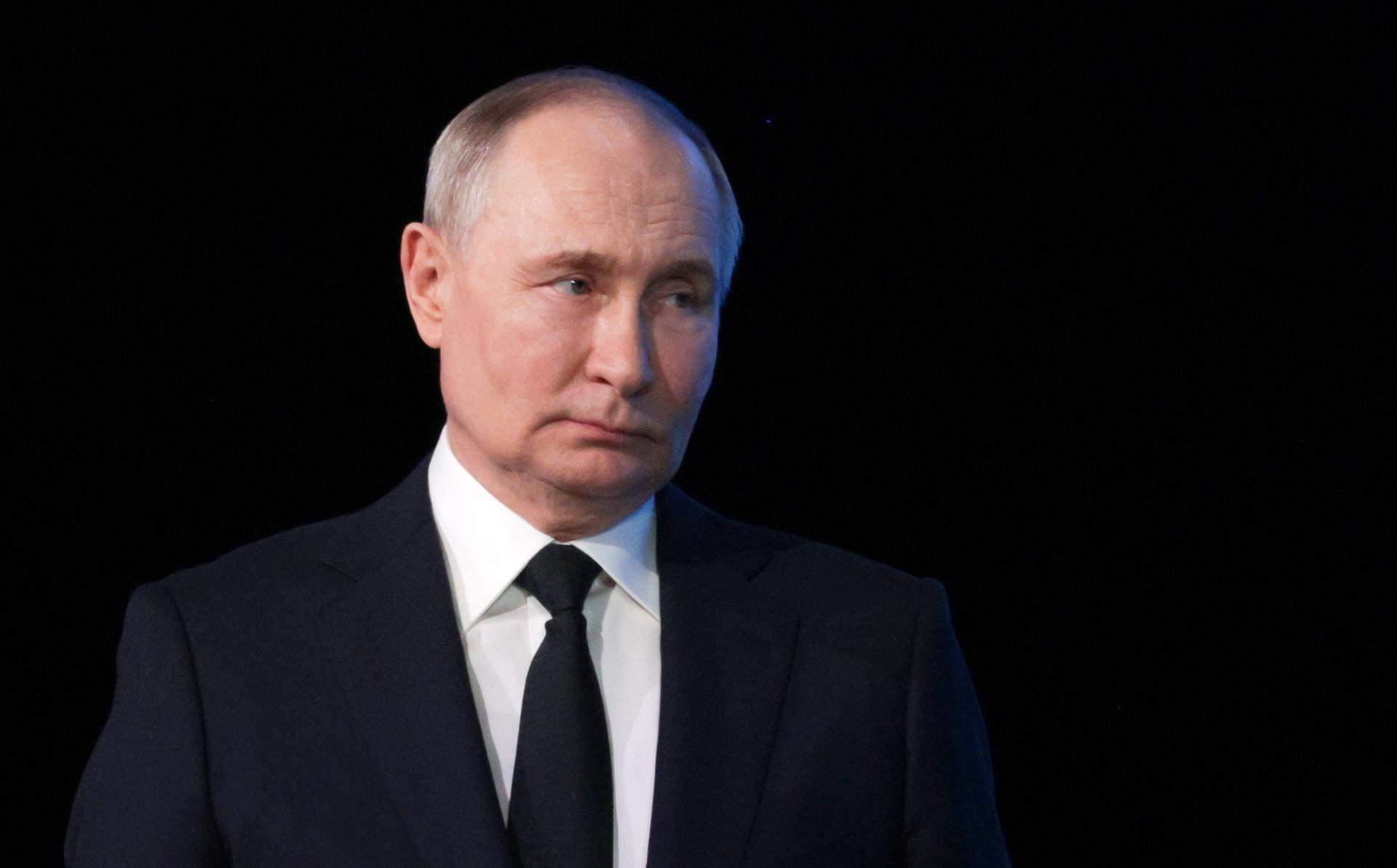 Putin ordena maniobres amb armes nuclears tàctiques a causa de les amenaces d'Occident