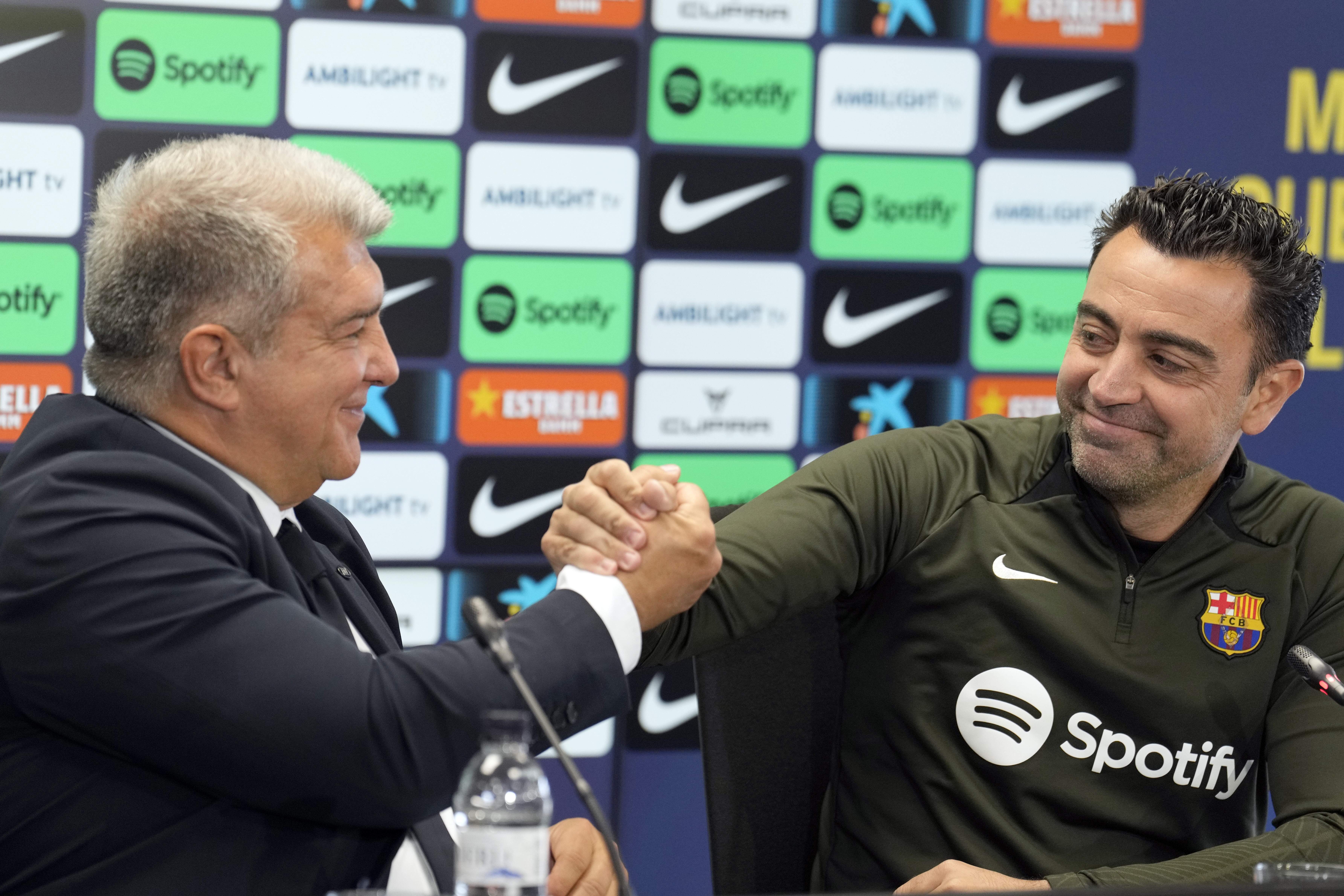 Joan Laporta y Xavi Hernández confirman la continuidad: "El Barça necesita estabilidad"