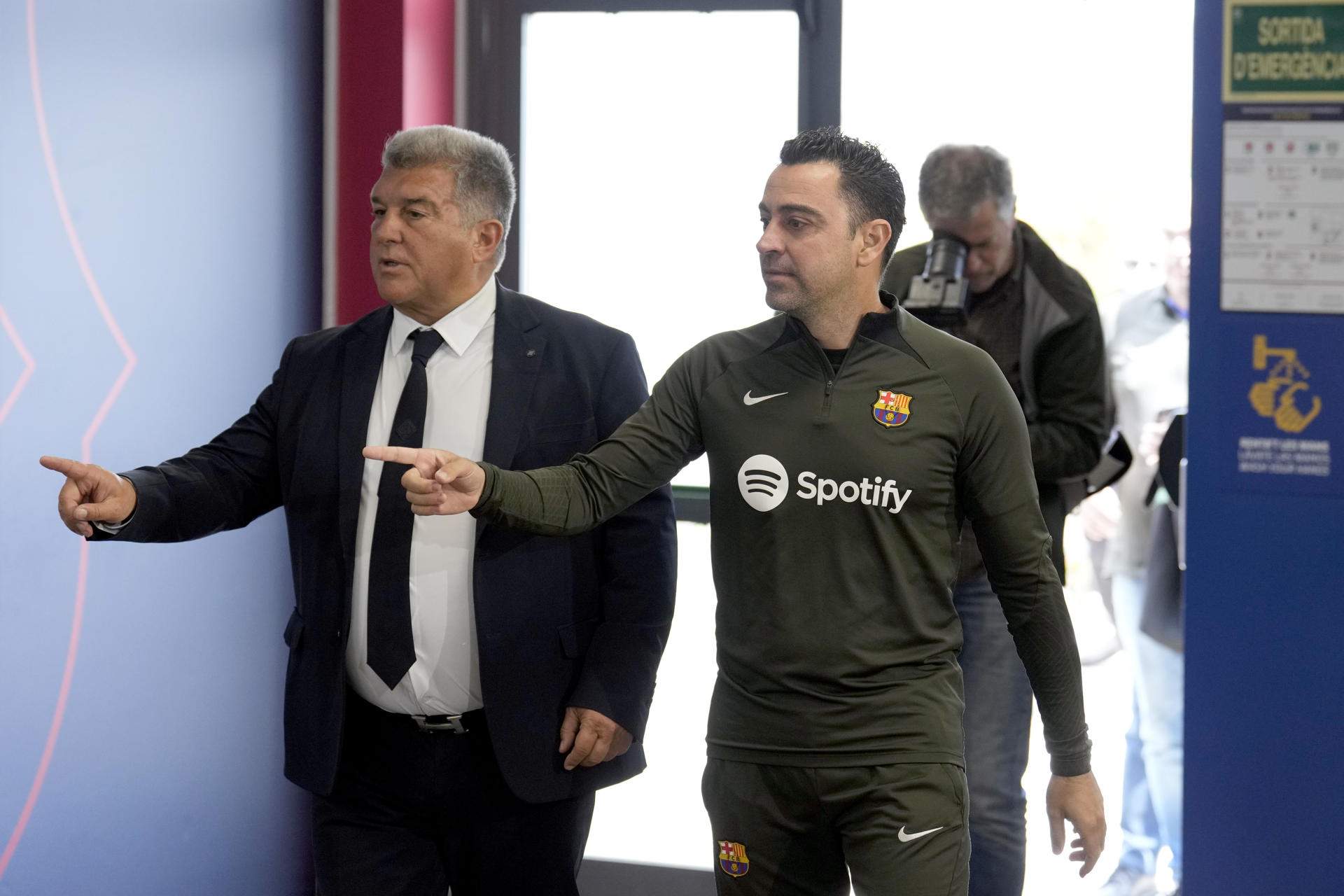 Joan Laporta se reunió con Xavi Hernández en Montjuïc
