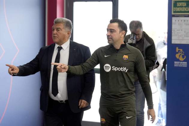Joan Laporta Xavi Hernández Barça / Foto: EFE Joan Laporta Xavi Hernández Barça / Foto: EFE