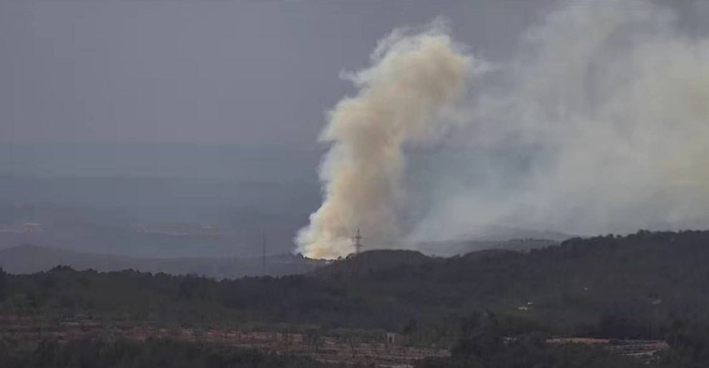 Los Bombers dan por estabilizado el incendio forestal de la Pobla de Massaluca, que ha quemado seis hectáreas