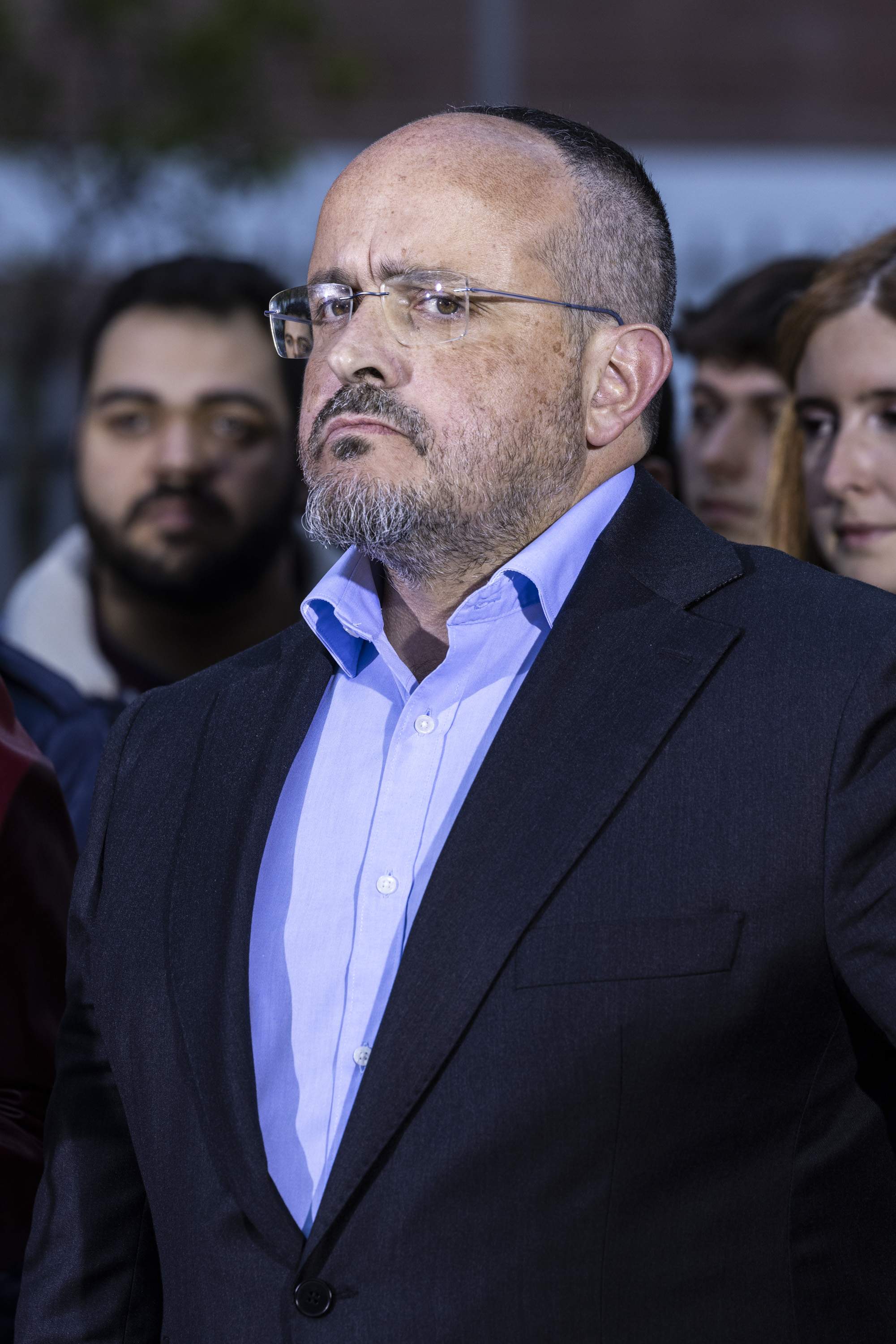 Alejandro Fernández ironiza con que solo Pedro Sánchez "sabe lo que es digno y justo"