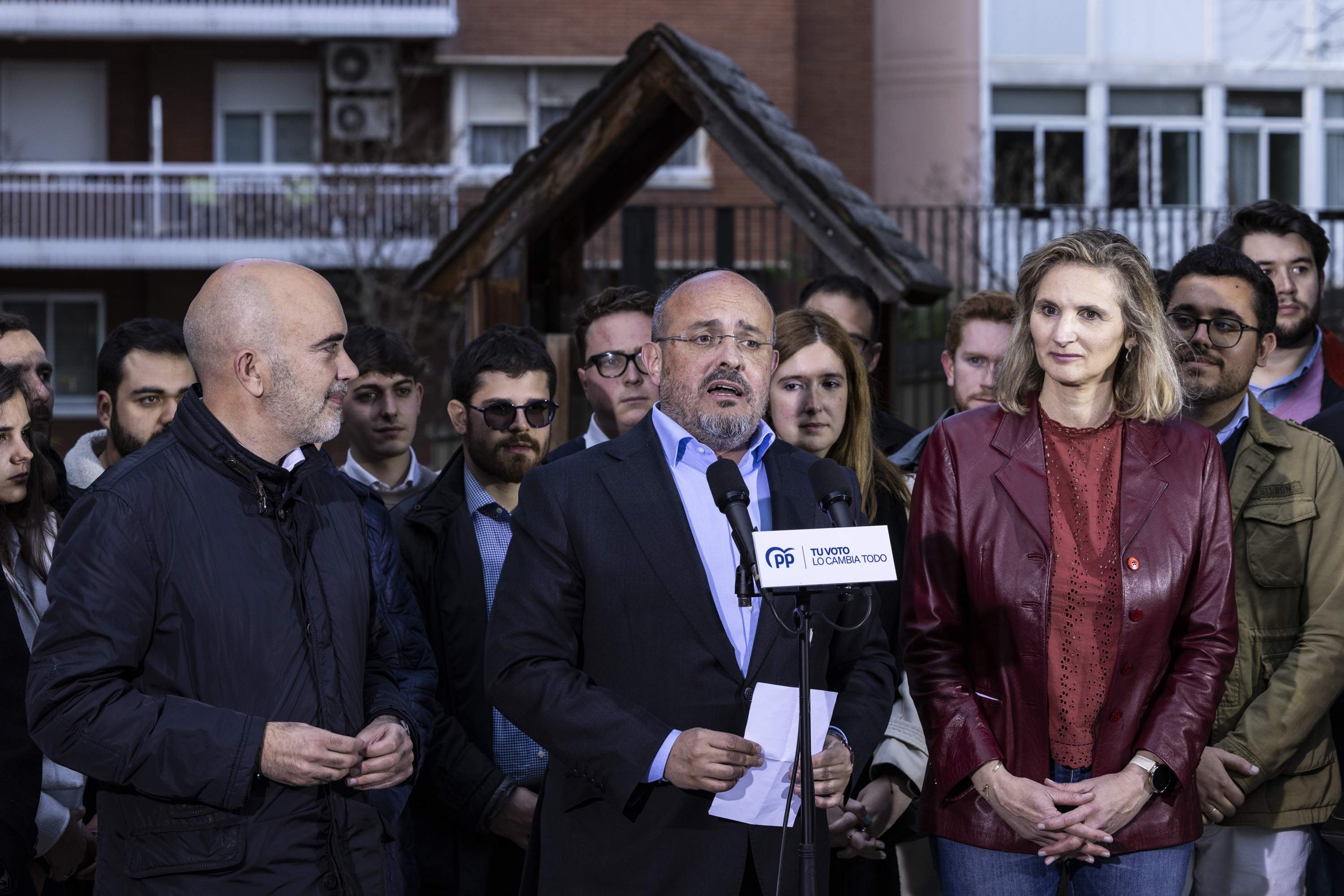 Alejandro Fernández promete vivienda a los jóvenes: "Eso da miedo al independentismo y las izquierdas"