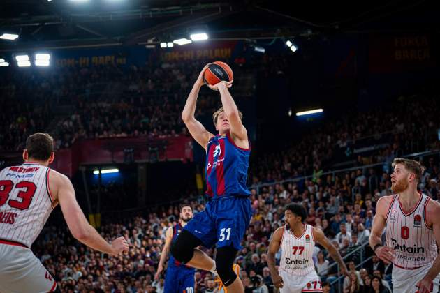 Jokubaitias Barça Olympiacos / Foto: @FCBbasket