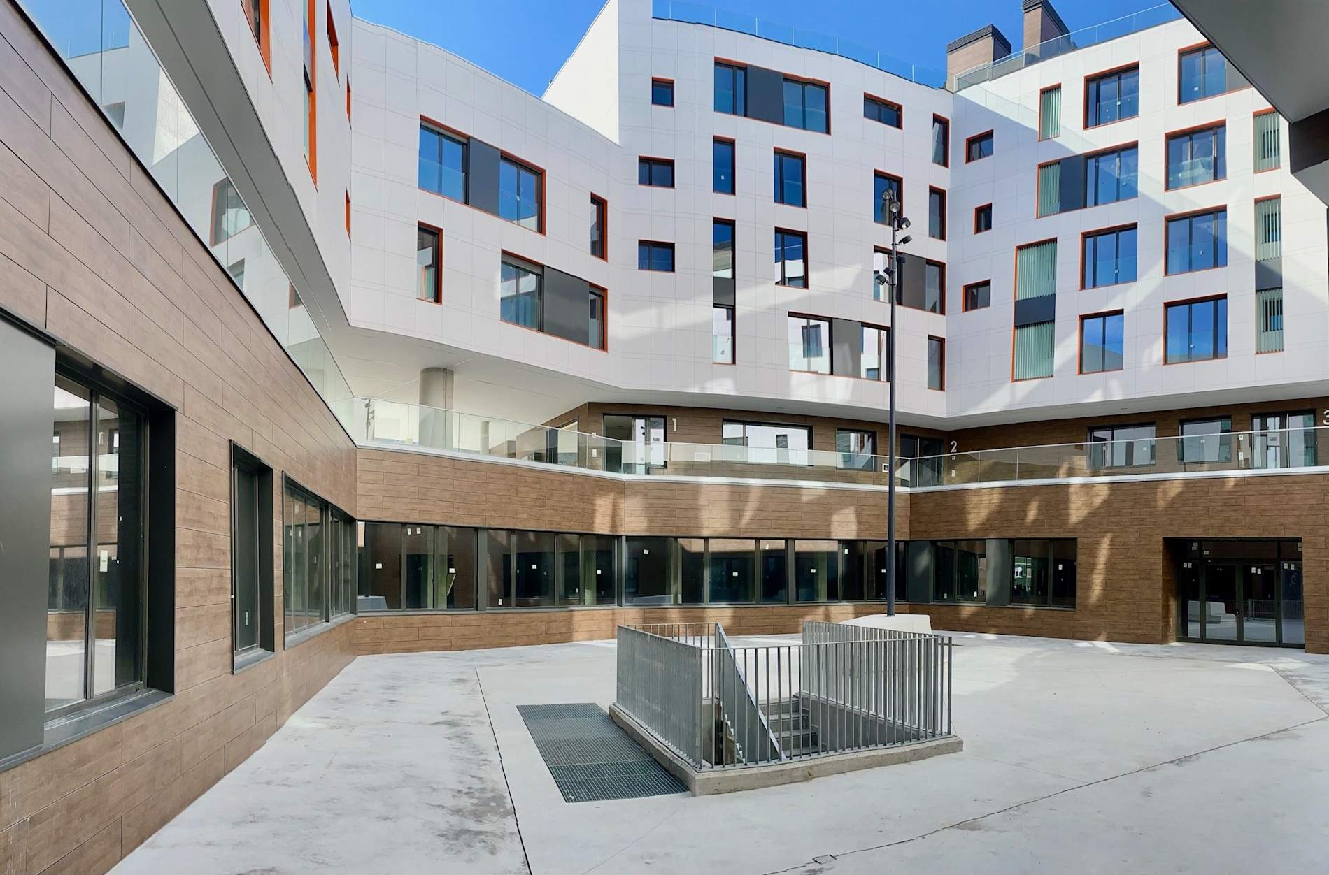 El 48% de los españoles cree que sus segundas residencias corren mayor riesgo ahora que en 2023