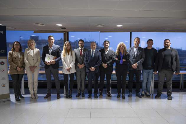 Los participantes en el debate en el Cnsell de l'Advocacia Catalana, este lunes / Foto: Irene Vilà Capafons