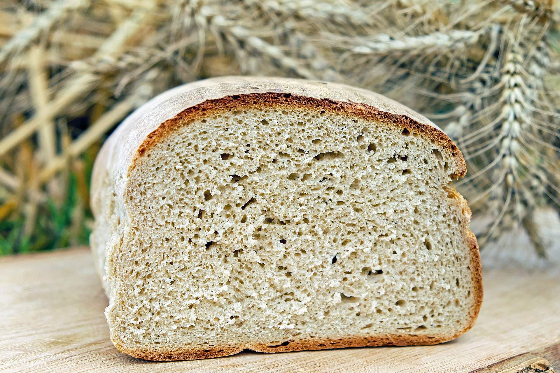 bread 1510155 1920