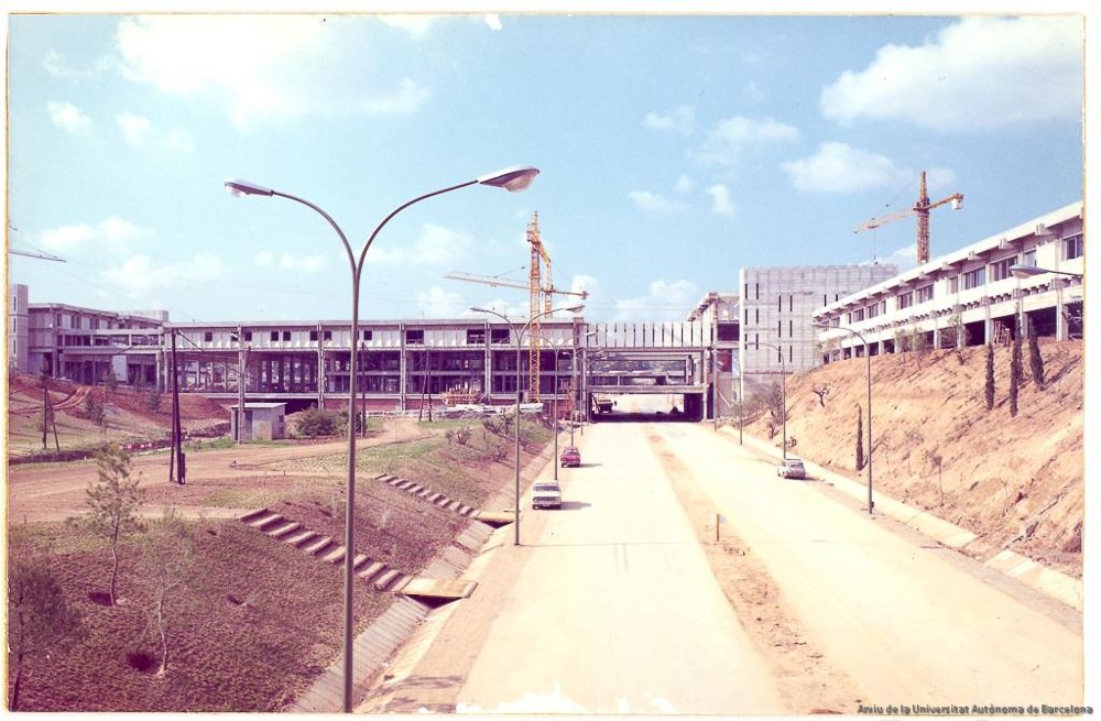 La UAB celebra els seus 50 anys tot demanant un canvi de polítiques universitàries