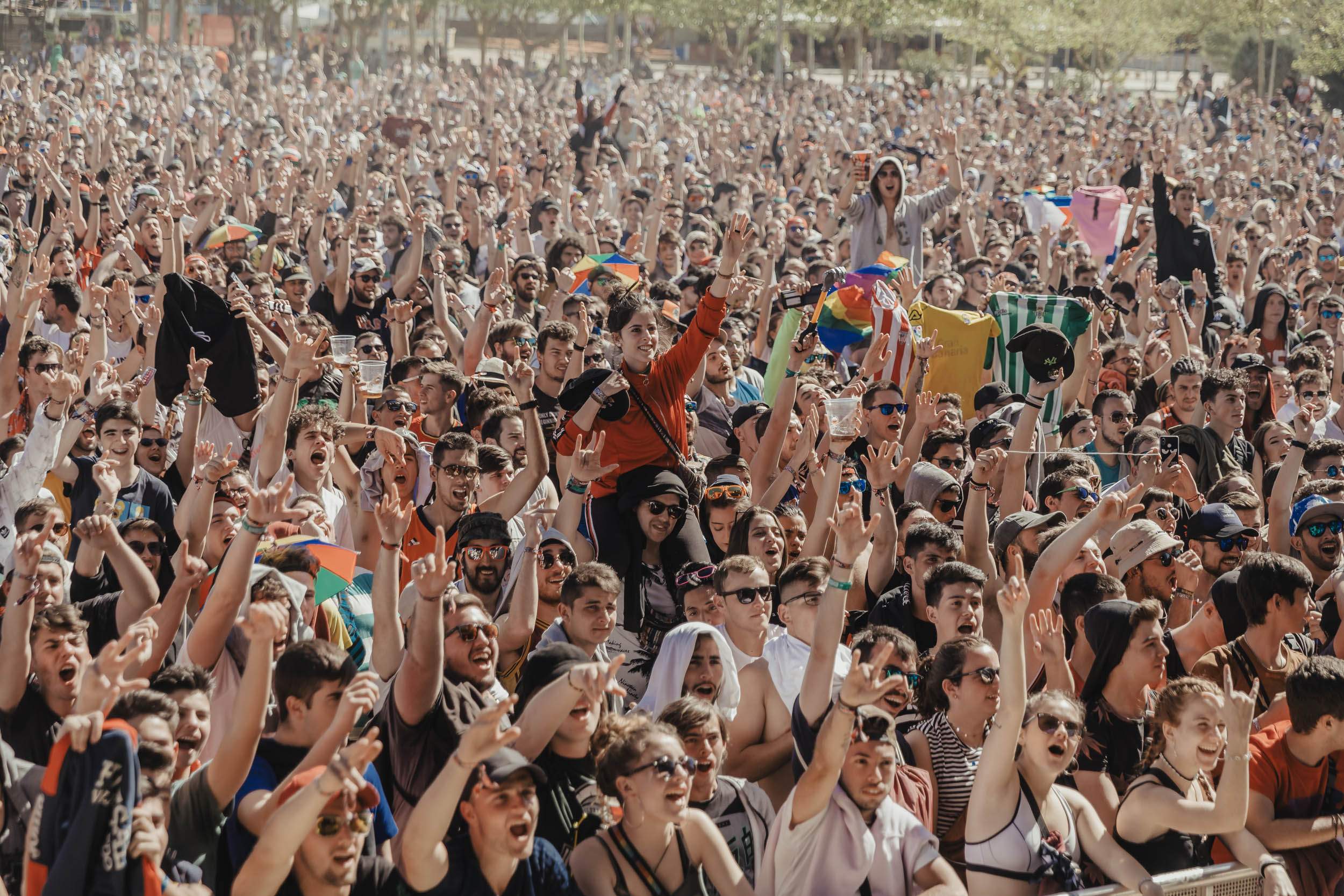 Los impulsores de la orgía en el Viña Rock critican la reacción en los medios: "Vivimos en un país sexófobo"