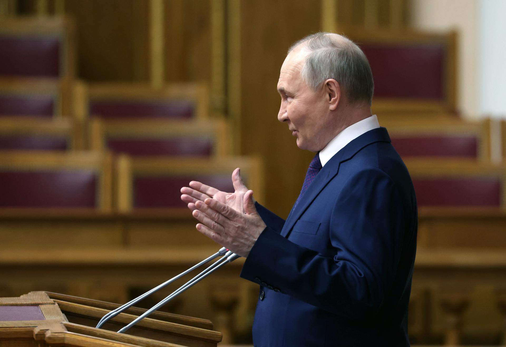 Ucrania está lista para conversaciones de paz, pero no está de acuerdo con la versión de Vladímir Putin