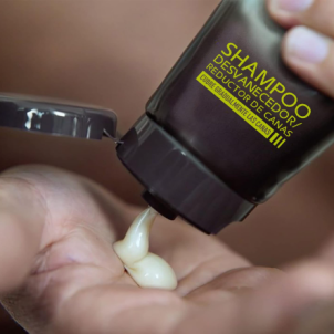 Utilitzar com un xampú habitual Utilitzar com un xampú habitual