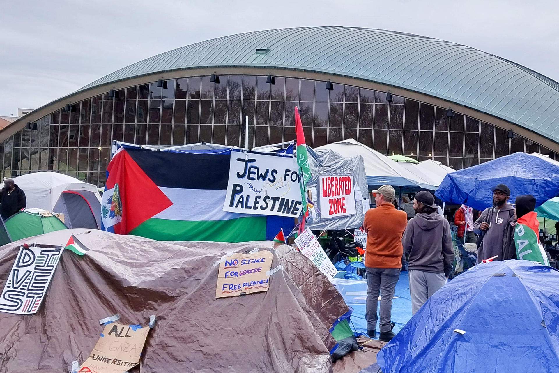 Les protestes universitàries propalestines s'estenen a Catalunya