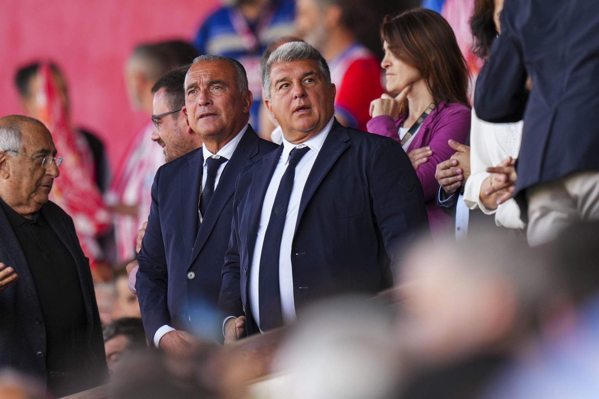 O se'n va o el faran fora, Joan Laporta reconeix l'error, sense nivell Barça